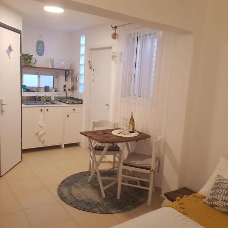 כרמונ'ס פטיו - Carmona'S Patio Apartamento Eilat Exterior foto